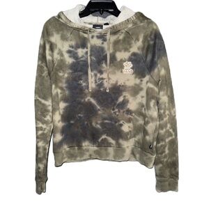NWOT Vans Off The Wall Camouflage Long Sleeve Pullover Hoodie Size Medium